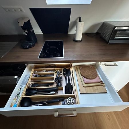 1 Zimmer Wohnung Dg Mit Klimaanlage Und Kleinen Balkon Oedheim エクステリア 写真